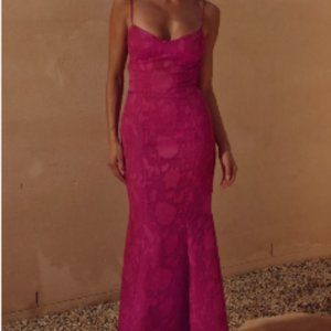 (RUNAWAYTHELABEL) FLORENZA MAXI DRESS - FUCHSIA - XS